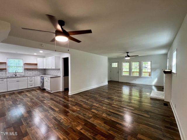 437 Turner Road, Bluff City, TN 37618
