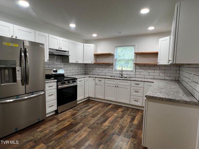 437 Turner Road, Bluff City, TN 37618