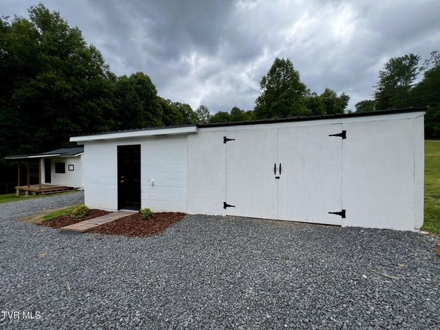 437 Turner Road, Bluff City, TN 37618