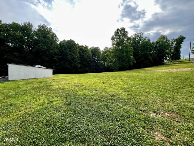 437 Turner Road, Bluff City, TN 37618