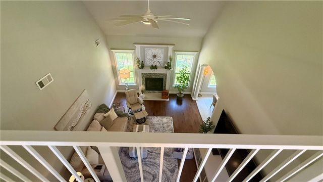 5706 Stoney Creek Drive, Rogers, AR 72758