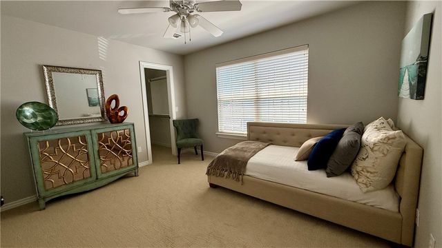 5706 Stoney Creek Drive, Rogers, AR 72758