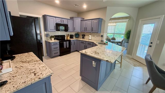 5706 Stoney Creek Drive, Rogers, AR 72758