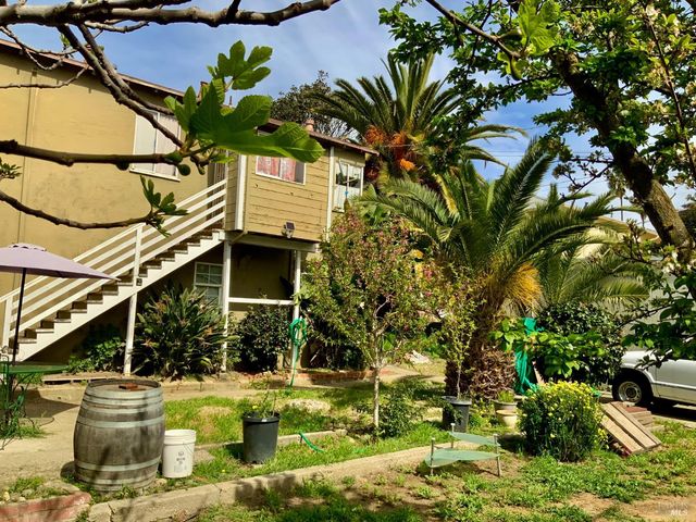 105 Laguna St, Vallejo, CA 94591