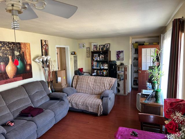 105 Laguna St, Vallejo, CA 94591