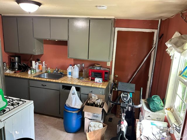 105 Laguna St, Vallejo, CA 94591