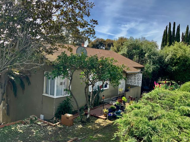 105 Laguna St, Vallejo, CA 94591