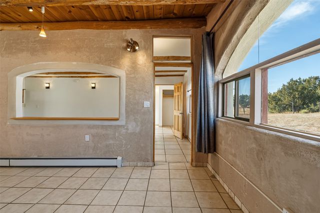 21B Sudeste Place, Santa Fe, NM 87508