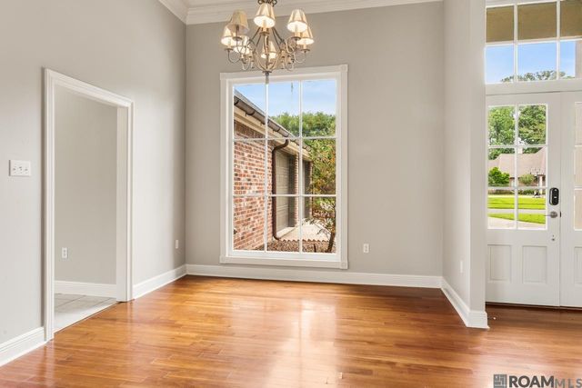 17222 Sweet Olive Ave, Baton Rouge, LA 70817