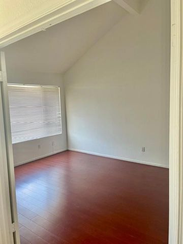10055 E Mountain View Lake Drive 1031, Scottsdale, AZ 85258