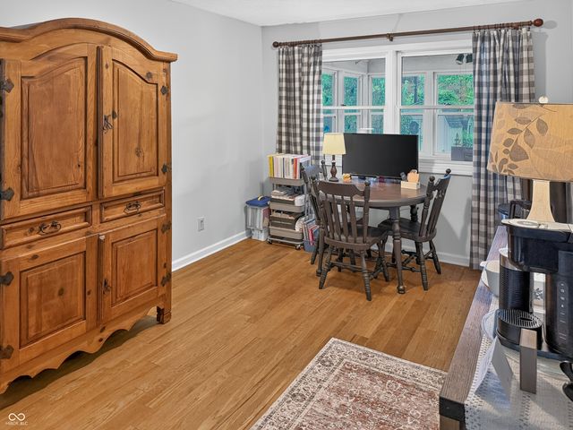 34 Riverview Court, Greenfield, IN 46140