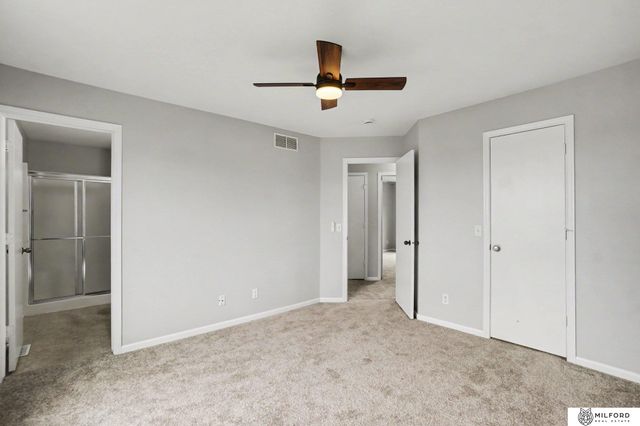 8742 Read Street, Omaha, NE 68122