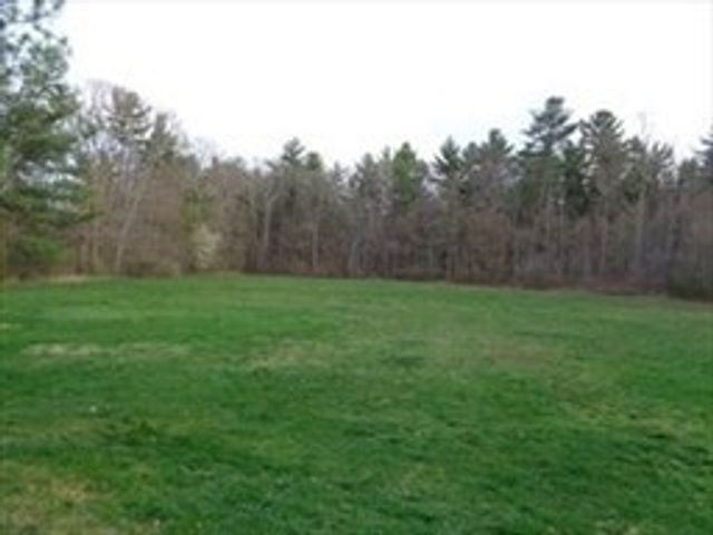 3 Adam St 9, Easton, MA 02375