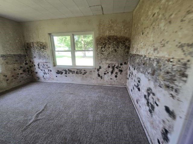 424 County Road 140, Liberty, TX 77575