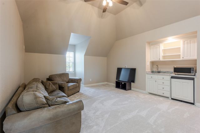 166 E Rio Ridge, Azle, TX 76020