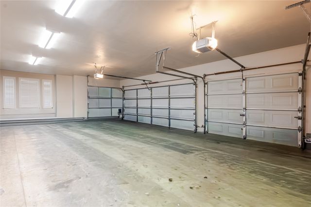 166 E Rio Ridge, Azle, TX 76020