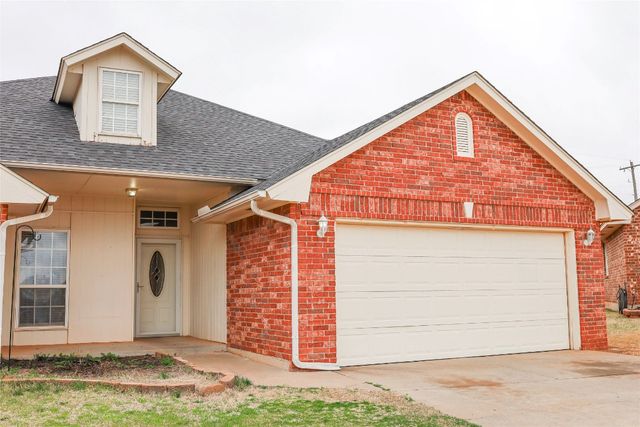 10936 NW 37th Street, Yukon, OK 73099