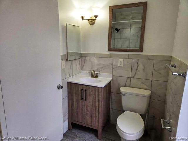 755 Emmons Avenue, Birmingham, MI 48009