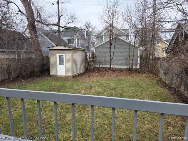 755 Emmons Avenue, Birmingham, MI 48009