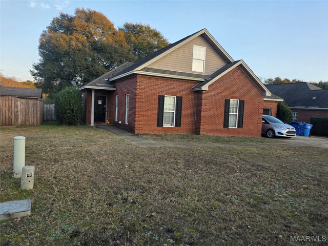 820 Dunvegan Drive, Prattville, AL 36067
