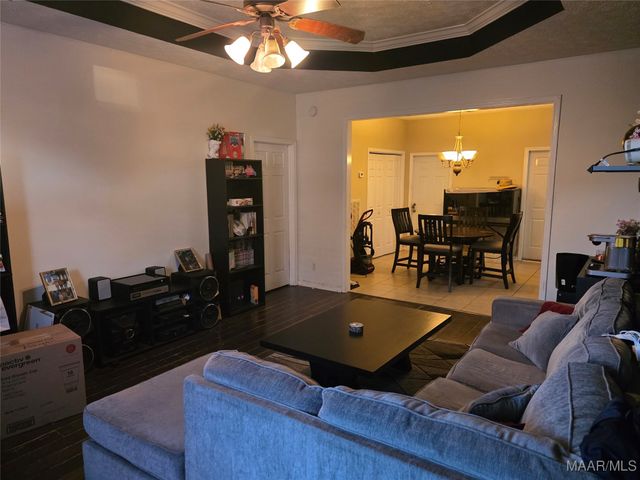 820 Dunvegan Drive, Prattville, AL 36067