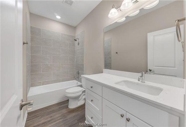 1249 Storm Row, Bryan, TX 77808