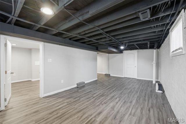 5336 West Avenue, St Louis, MO 63116