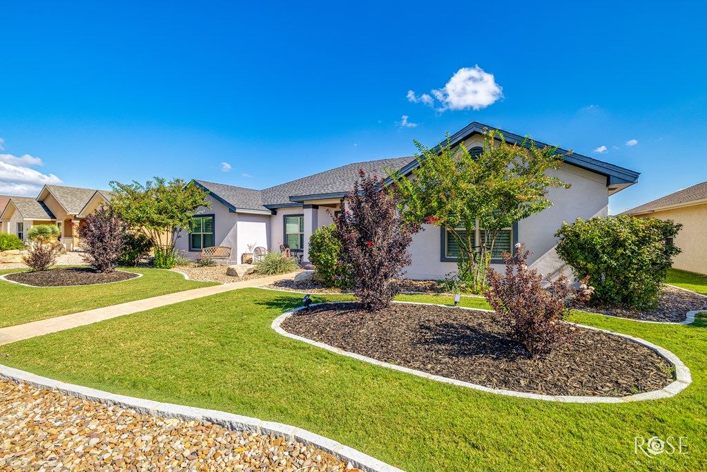 Image 5 of property listing at 4162 Kensington Creek, San Angelo, TX 76904