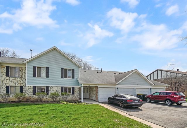 1241 S Williams Street 40-1, Westmont, IL 60559