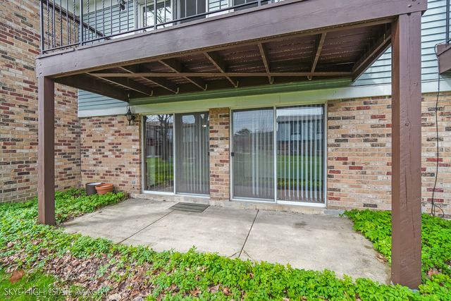 1241 S Williams Street 40-1, Westmont, IL 60559