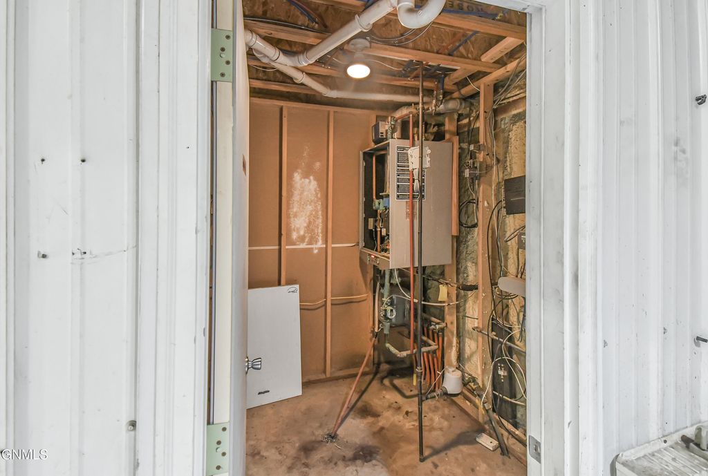 718 9th Street E, Williston, ND 58801 photo 8