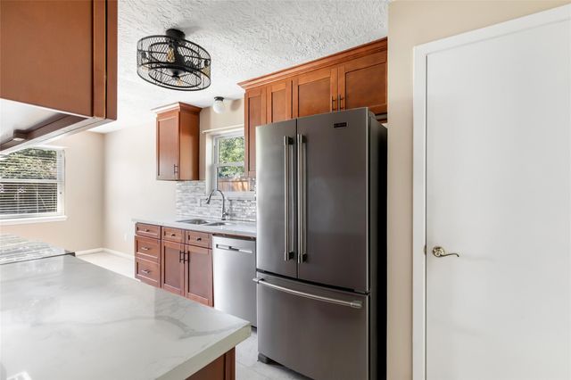 16307 Spinnaker Drive, Crosby, TX 77532