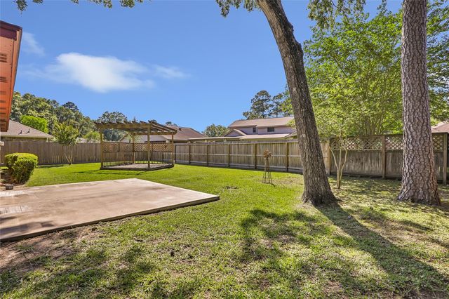 16307 Spinnaker Drive, Crosby, TX 77532