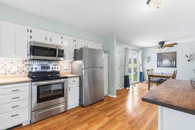 715 Lund Street N, Hudson, WI 54016