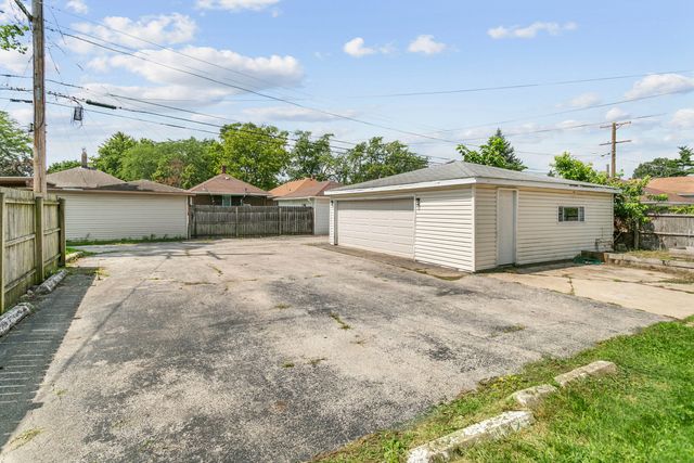 705 Nicholson Street, Joliet, IL 60435