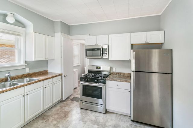 705 Nicholson Street, Joliet, IL 60435