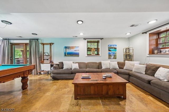 2659 Deer Path, Scotch Plains Twp., NJ 07076