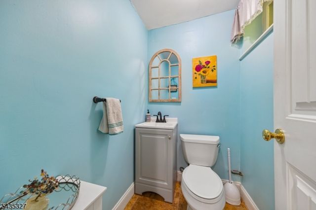 2659 Deer Path, Scotch Plains Twp., NJ 07076
