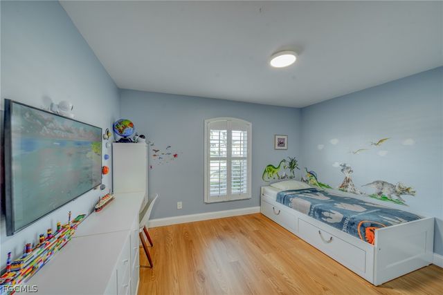 2847 SW 26th PL, Cape Coral, FL 33914
