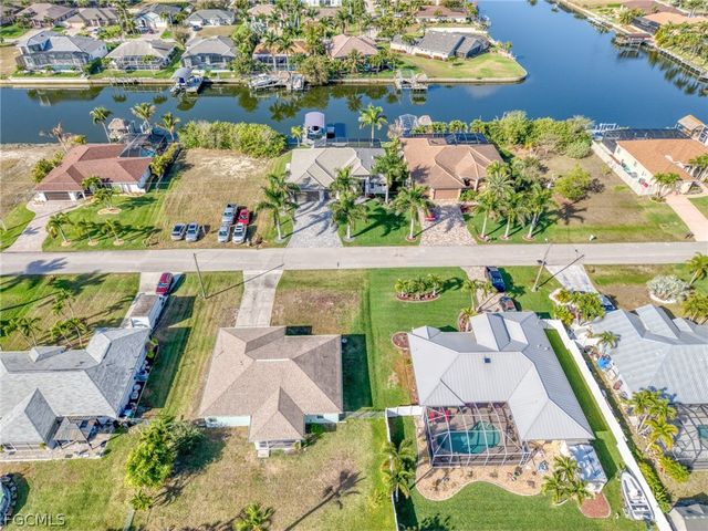 2847 SW 26th PL, Cape Coral, FL 33914