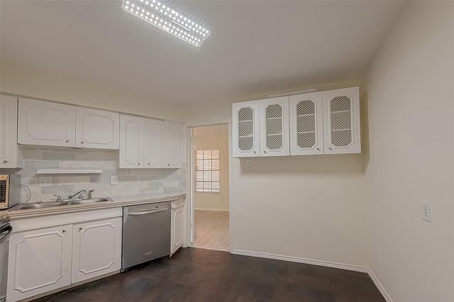 7600 Burgoyne Road 248, Houston, TX 77063