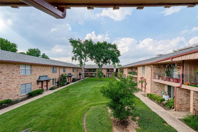 7600 Burgoyne Road 248, Houston, TX 77063