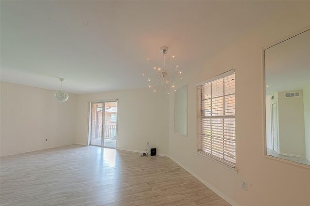 7600 Burgoyne Road 248, Houston, TX 77063