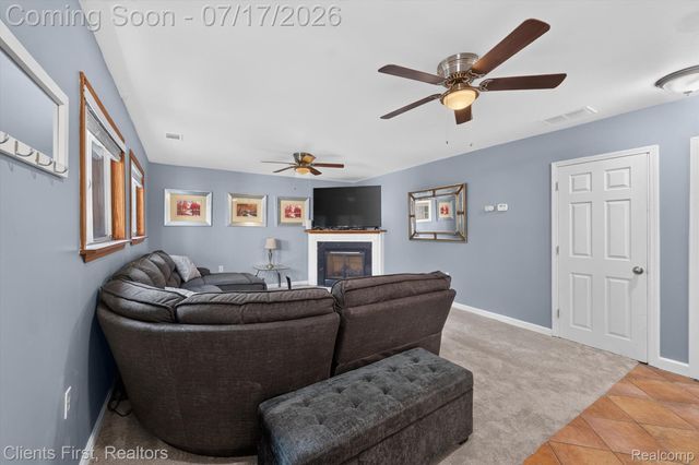 36852 Chase Street, Romulus, MI 48174
