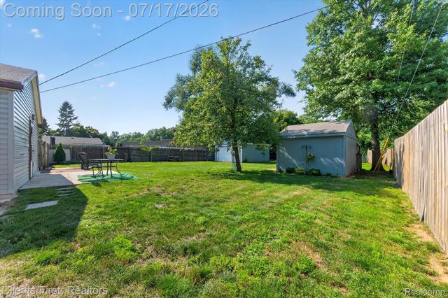 36852 Chase Street, Romulus, MI 48174