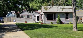 36852 Chase Street, Romulus, MI 48174