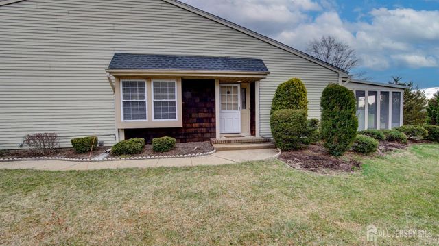 18-A Thomas Paine Drive, Monroe, NJ 08831