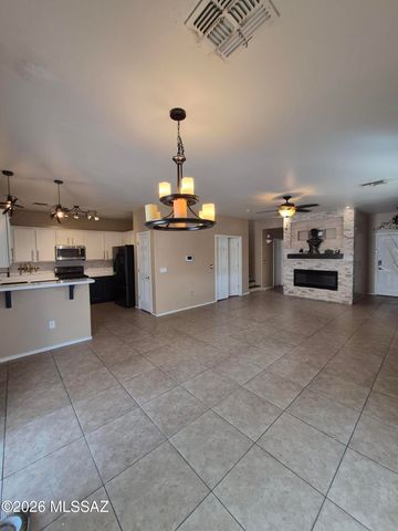 6958 S Camino Secreto, Tucson, AZ 85746