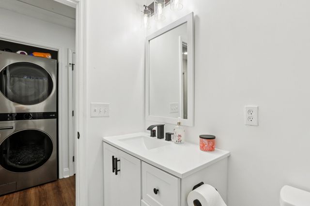 18 Chestnut Dr, Clarksville, TN 37042