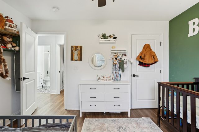 18 Chestnut Dr, Clarksville, TN 37042